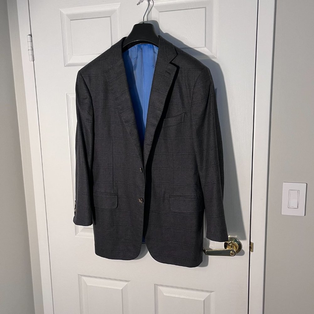 Isaia 44S Cashmere Silk Blend Grey and Blue Plaid Sport Coat